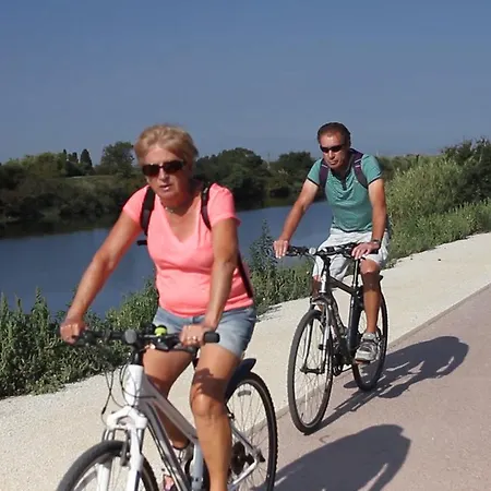 Basic Comfort Les Dunes 0138 Empuriabrava